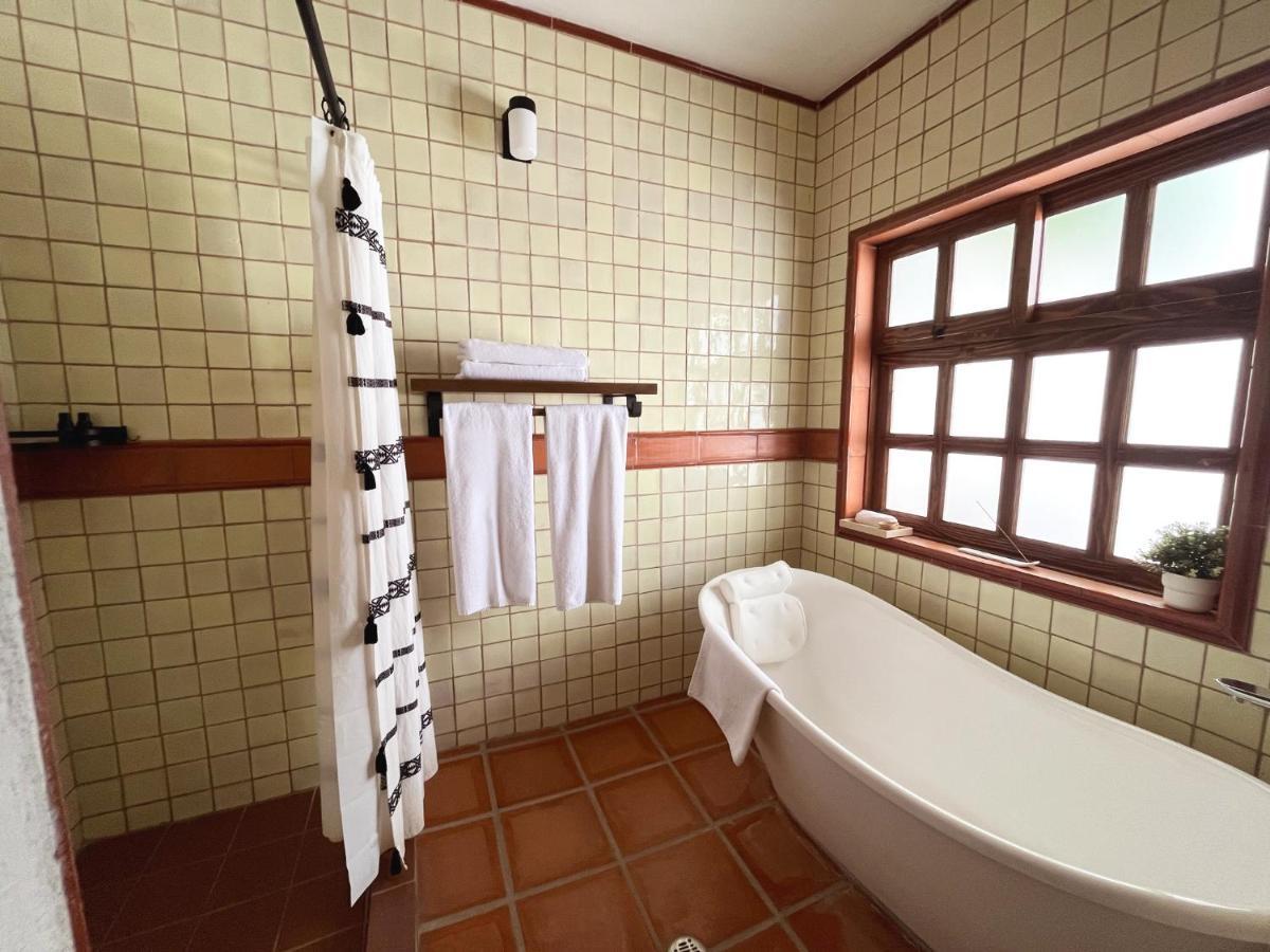 Casa Entrevez Bed and Breakfast Guadalupe Eksteriør billede